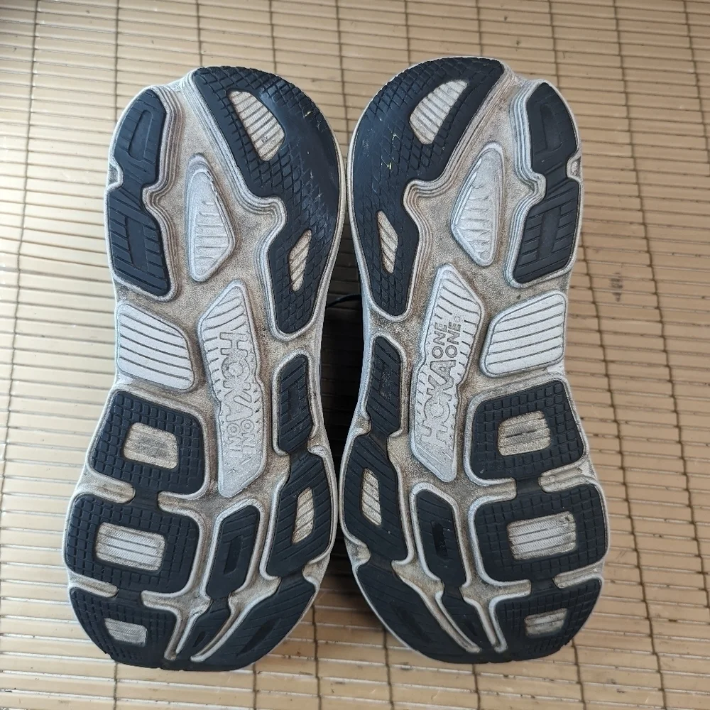 Hoka One One Bondi 6 men's sz 11 blue running shoes